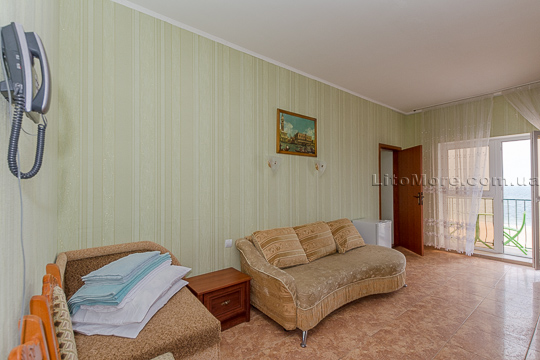 Затока, фото номера базы отдыха Эллада