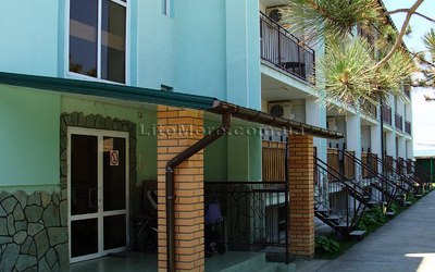 Недороге житло біля моря, база відпочинку Білі Роси