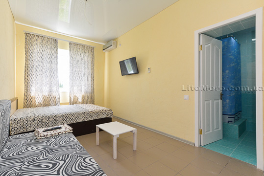 Кароліно-Бугаз пансіонат Одеса готель на березі моря