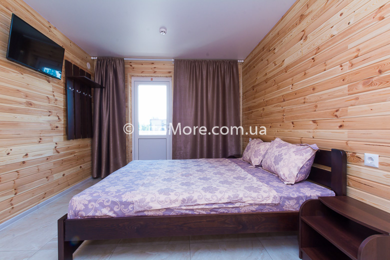 Коблево недорого готель Посмішка літа біля моря