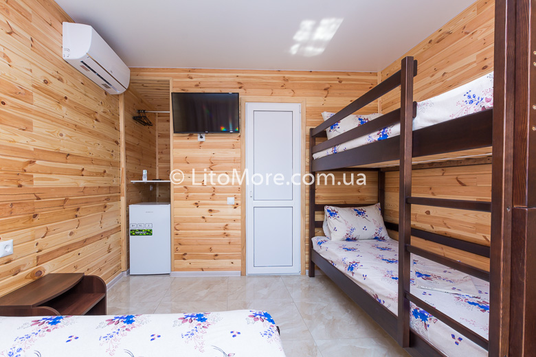 Коблево недорого готель Посмішка літа біля моря