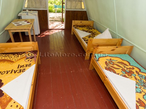 Курортное база отдыха Приморская возле моря