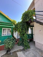 Курортне приватний сектор, Курортне приватна садиба У Аліка