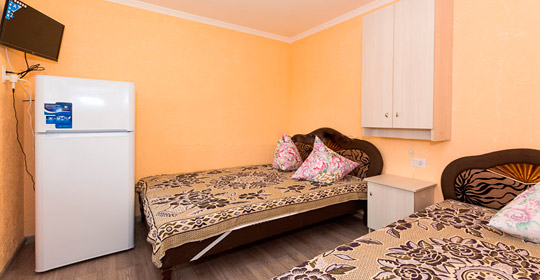 Лебедевка, базы отдыха, фото