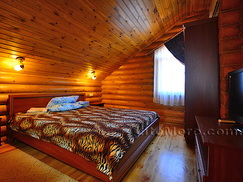 Грибівка, база відпочинку, фото номери