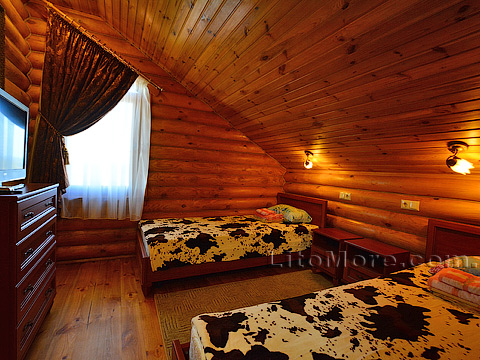 Грибівка, база відпочинку, фото номери