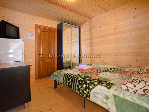 Грибовка, фото номера базы отдыха Панама Сити