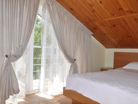 Затока, фото номера базы отдыха Фараон