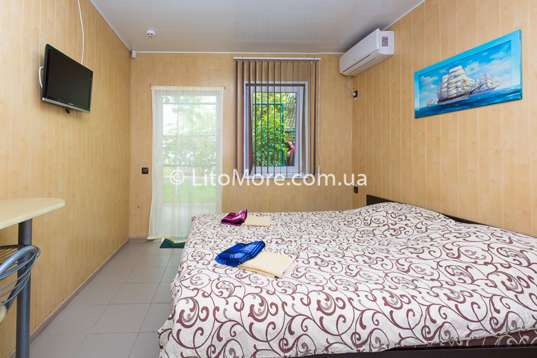 Приморське база відпочинку Південь, фото номери