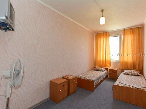 Приморське база відпочинку Вітерець