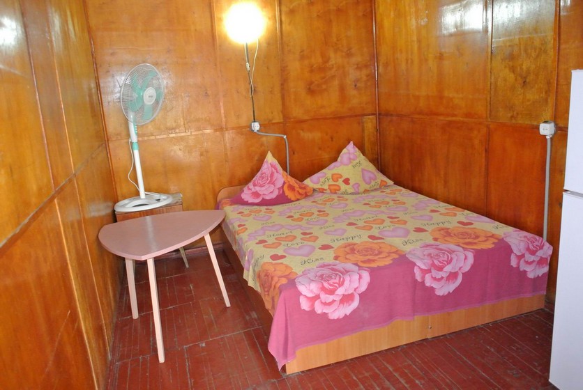 Приморське база відпочинку Лагуна