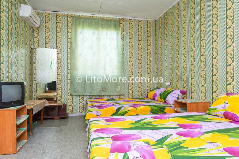 Приморське база відпочинку Лагуна