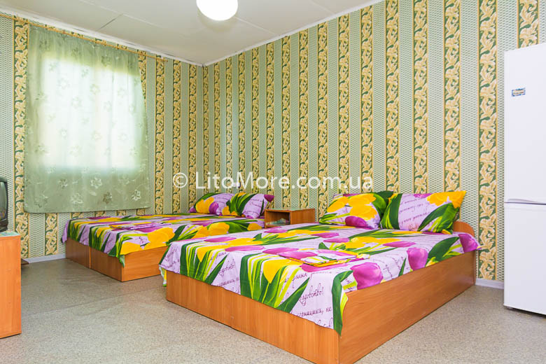 Приморське база відпочинку Лагуна