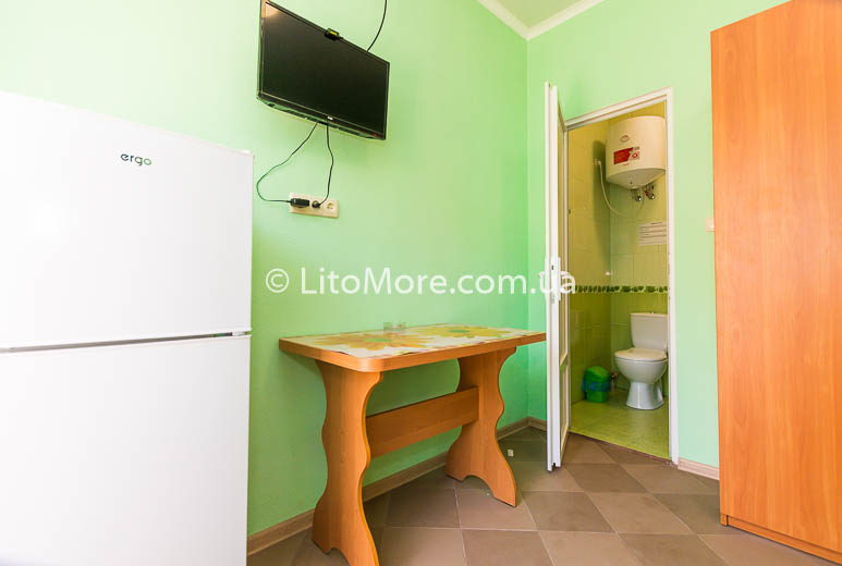 Приморське готель Лагуна