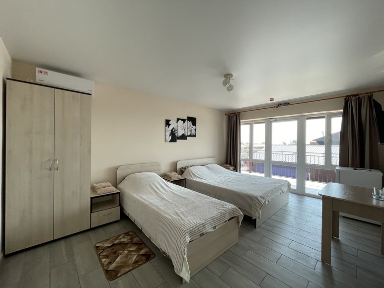 Приморське база відпочинку Міраж, фото номери