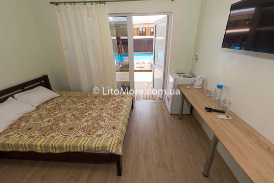 Приморське готель Піщана