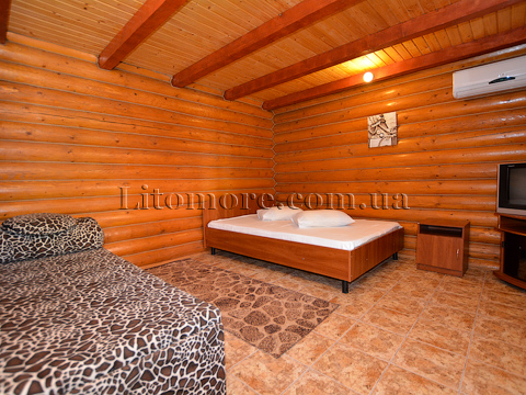 Арабатская стрелка, фото номера базы отдыха Робинзон