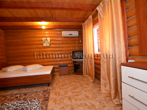 Арабатская стрелка, база отдыха, фото номера