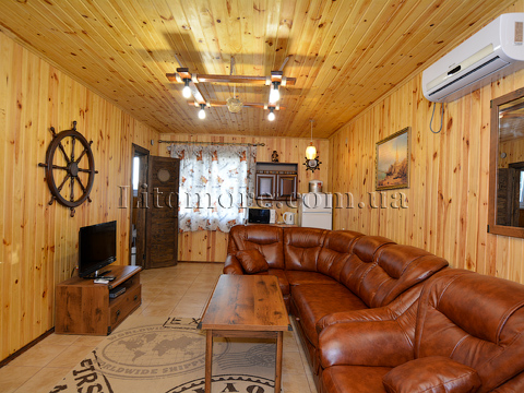 Арабатская стрелка, фото номера базы отдыха Робинзон