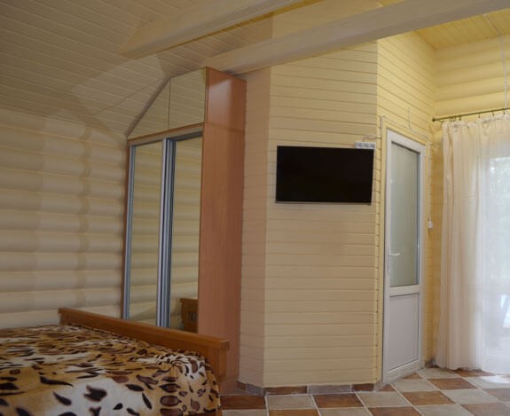 Санжійка база відпочинку Кочівник, фото номера