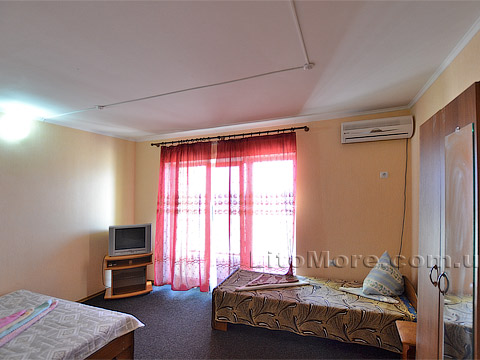 Затока, фото номера базы отдыха Ветерок