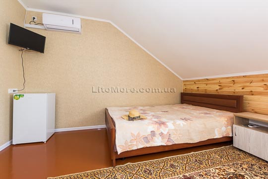 Затока, база отдыха Ривьера Плюс, фото номера