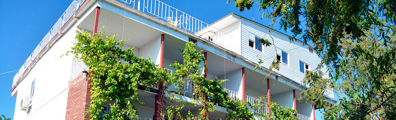 Дом Караван Железный Порт база отдыха с бассейном фото