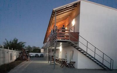 Грибівка готель Камелот недороге житло біля моря