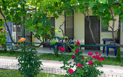 База відпочинку біля моря Приморське Південь