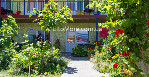 Приморське база відпочинку на березі моря з харчуванням Приморськ 2