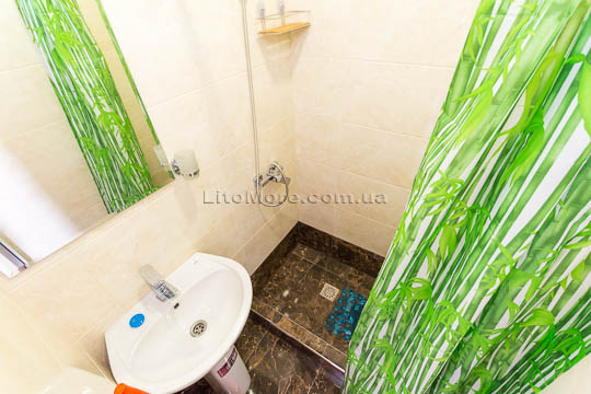 Вигляд 3-кімнатного номеру Затока