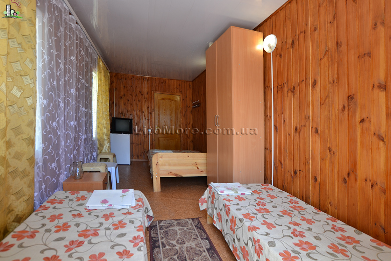 Затока житло біля моря Карпати